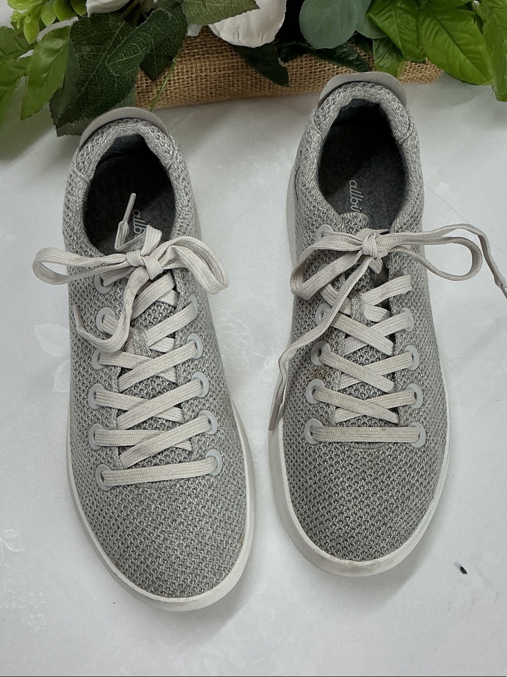 Light Gray Women's Knit Lace-Up Sneakers